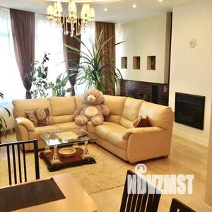 3-к квартира, посуточно, 105м2, 3/8 этаж