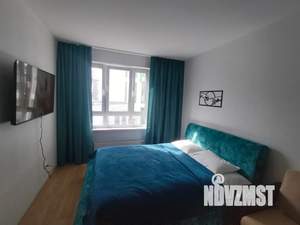 1-к квартира, посуточно, 45м2, 3/16 этаж