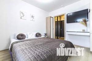 1-к квартира, посуточно, 32м2, 15/22 этаж