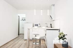 Студия квартира, посуточно, 18м2, 1/5 этаж