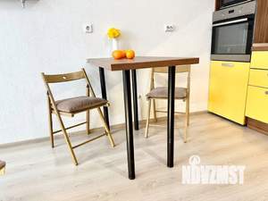 Студия квартира, посуточно, 35м2, 17/25 этаж
