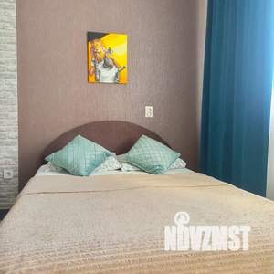 1-к квартира, посуточно, 35м2, 12/19 этаж