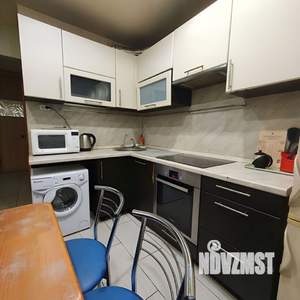 2-к квартира, посуточно, 48м2, 1/9 этаж