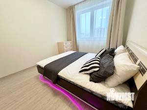 1-к квартира, посуточно, 28м2, 10/25 этаж
