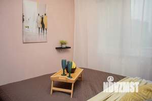 Студия квартира, посуточно, 54м2, 2/18 этаж