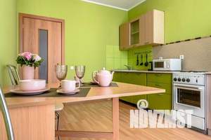 1-к квартира, посуточно, 40м2, 10/16 этаж