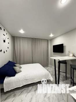 Студия квартира, посуточно, 21м2, 18/25 этаж