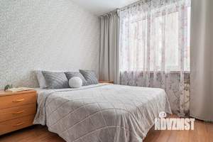 3-к квартира, посуточно, 85м2, 1/1 этаж