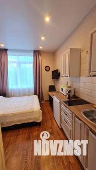 Студия квартира, посуточно, 18м2, 2/13 этаж