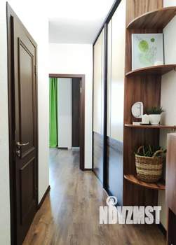 1-к квартира, посуточно, 37м2, 1/1 этаж