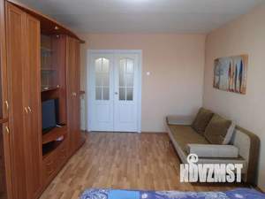 1-к квартира, посуточно, 38м2, 8/16 этаж