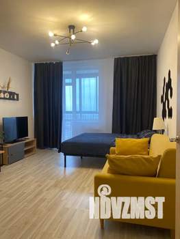 Студия квартира, посуточно, 36м2, 16/18 этаж