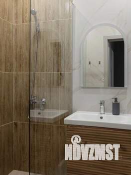 1-к квартира, посуточно, 37м2, 1/1 этаж