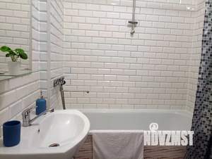 Студия квартира, посуточно, 34м2, 21/25 этаж