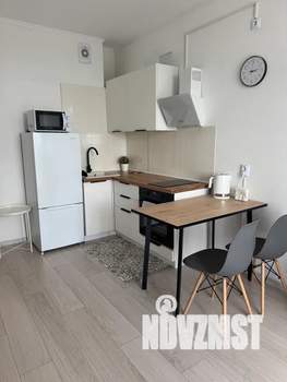 Студия квартира, посуточно, 30м2, 19/25 этаж