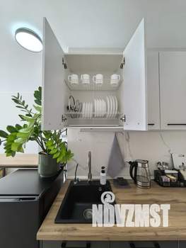 Студия квартира, посуточно, 22м2, 27/32 этаж