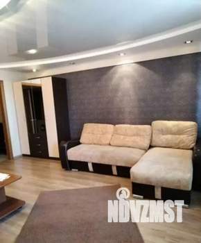 1-к квартира, посуточно, 38м2, 6/18 этаж