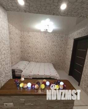 2-к квартира, посуточно, 40м2, 1/1 этаж