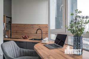 Студия квартира, посуточно, 30м2, 18/36 этаж