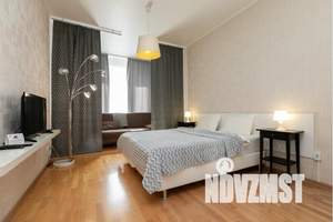 1-к квартира, посуточно, 40м2, 18/25 этаж