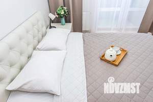 1-к квартира, посуточно, 49м2, 1/1 этаж