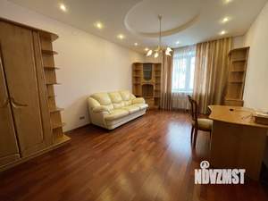 3-к квартира, на длительный срок, 210м2, 7/17 этаж