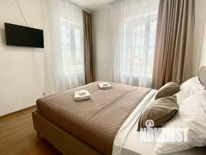 1-к квартира, посуточно, 42м2, 8/8 этаж