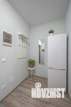 Студия квартира, посуточно, 28м2, 10/24 этаж
