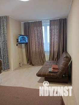 1-к квартира, посуточно, 40м2, 22/25 этаж