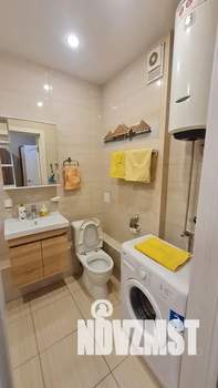 Студия квартира, посуточно, 35м2, 5/19 этаж