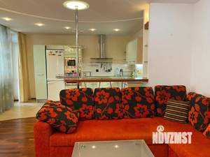 3-к квартира, на длительный срок, 100м2, 8/10 этаж