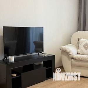 1-к квартира, посуточно, 44м2, 16/25 этаж