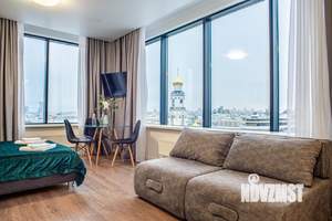 Студия квартира, посуточно, 38м2, 11/15 этаж