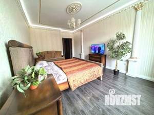 1-к квартира, посуточно, 55м2, 1/1 этаж