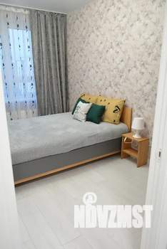 1-к квартира, посуточно, 40м2, 26/32 этаж