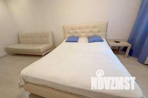 1-к квартира, посуточно, 45м2, 13/25 этаж