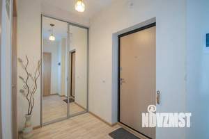 1-к квартира, посуточно, 38м2, 10/22 этаж