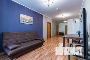 2-к квартира, посуточно, 45м2, 1/25 этаж