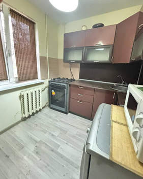 2-к квартира, на длительный срок, 48м2, 1/5 этаж