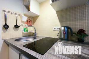 1-к квартира, посуточно, 18м2, 1/6 этаж