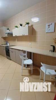 1-к квартира, посуточно, 45м2, 1/1 этаж