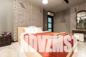 2-к квартира, посуточно, 77м2, 8/25 этаж