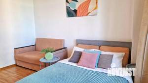 2-к квартира, посуточно, 48м2, 13/37 этаж