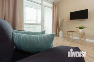 1-к квартира, посуточно, 40м2, 3/30 этаж