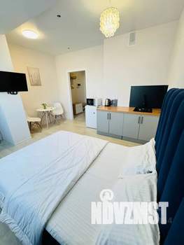 Студия квартира, посуточно, 30м2, 12/20 этаж