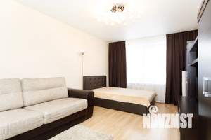 1-к квартира, посуточно, 42м2, 1/1 этаж