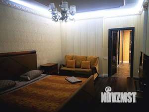 1-к квартира, посуточно, 55м2, 1/1 этаж
