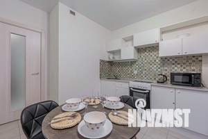 1-к квартира, посуточно, 37м2, 5/25 этаж