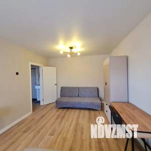 1-к квартира, посуточно, 39м2, 1/1 этаж