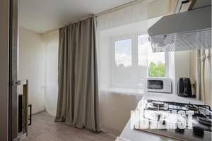 1-к квартира, посуточно, 46м2, 3/5 этаж